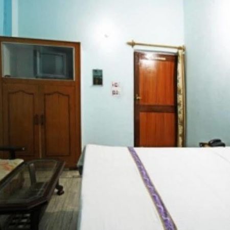 Dev Hotel Haridwār Zewnętrze zdjęcie