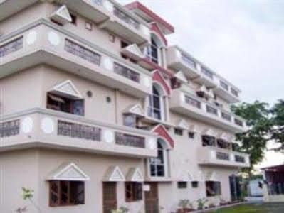 Dev Hotel Haridwār Zewnętrze zdjęcie